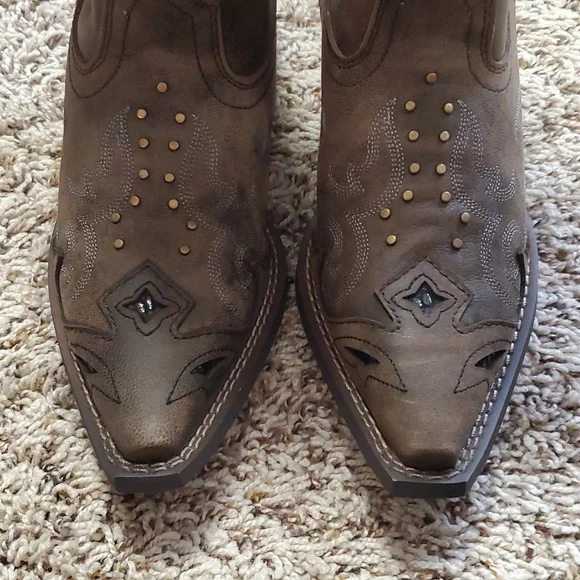 Authentic Laredo Cowgirl Western Country Leather Boots NWT *NO Offers!* - Picture 13 of 16